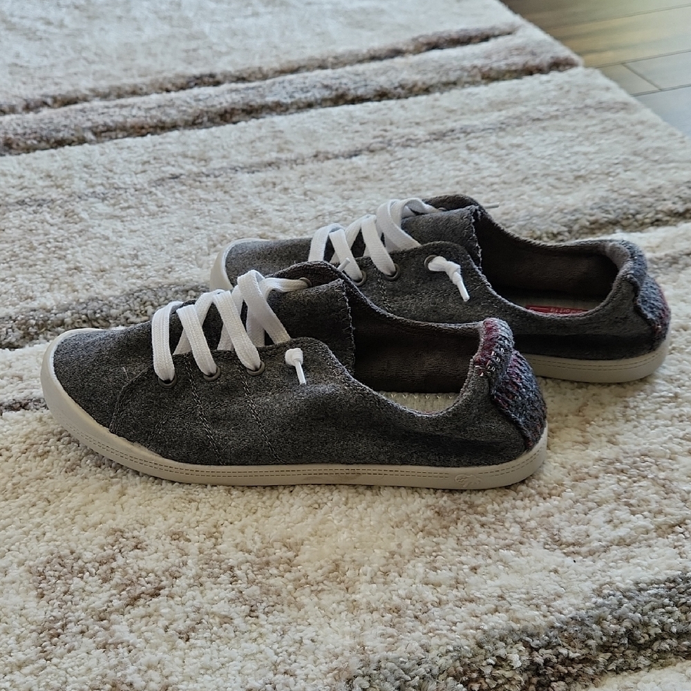 Pop Charcoal and White Casual Sneakers